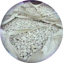 工廠自供白色洗米石、碎石、鵝卵石及園林鋪面白石子——靈壽縣潔億礦產(chǎn)品加工廠的專業(yè)制造